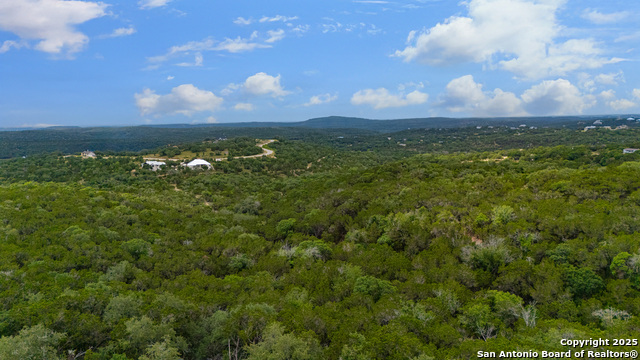 Listing photo id 0 for 1724 Caprock