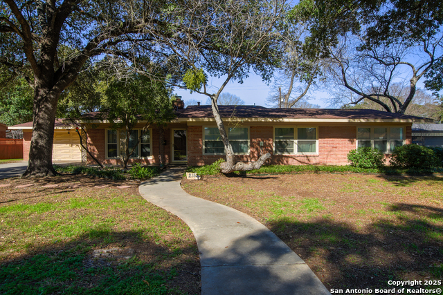 Details for 215 Five Oaks, San Antonio, TX 78209