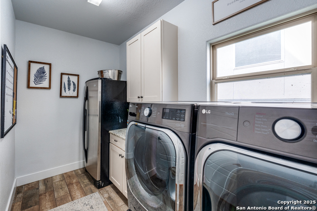 Image 15 of 24 For 24435 Canyon Row