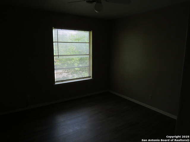 Image 17 of 23 For 9715 Nona Kay Dr