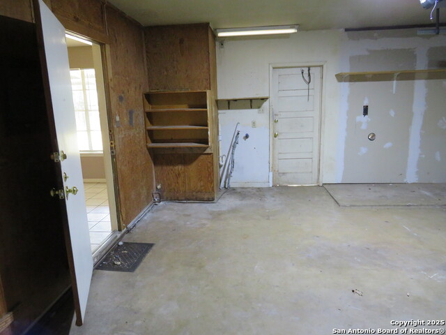 Image 20 of 23 For 9715 Nona Kay Dr