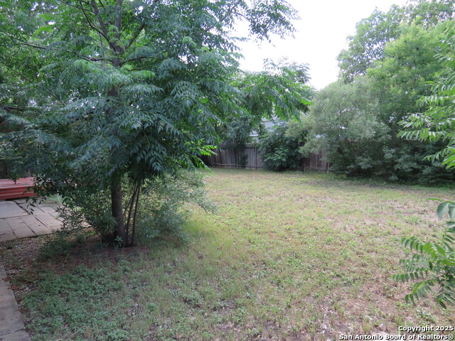 Image 21 of 23 For 9715 Nona Kay Dr