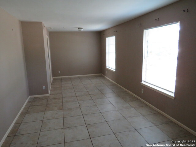 Image 4 of 23 For 9715 Nona Kay Dr
