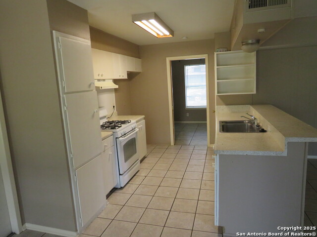 Image 7 of 23 For 9715 Nona Kay Dr
