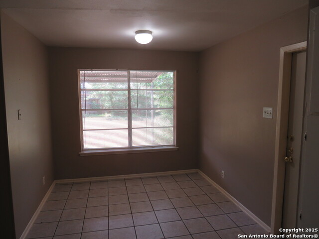 Image 8 of 23 For 9715 Nona Kay Dr