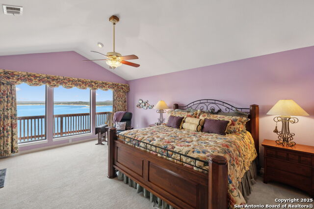 Listing photo id 20 for 1245 Larson