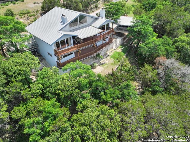Listing photo id 1 for 1245 Larson