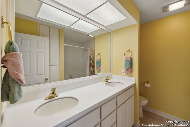 Listing photo id 29 for 1245 Larson