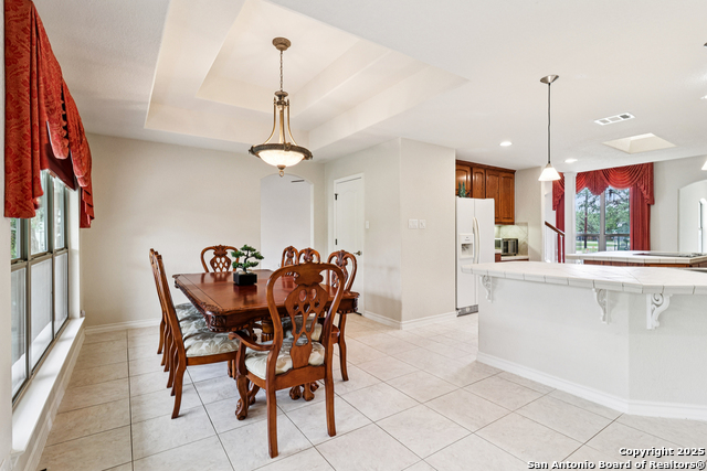 Listing photo id 10 for 718 Park Shores