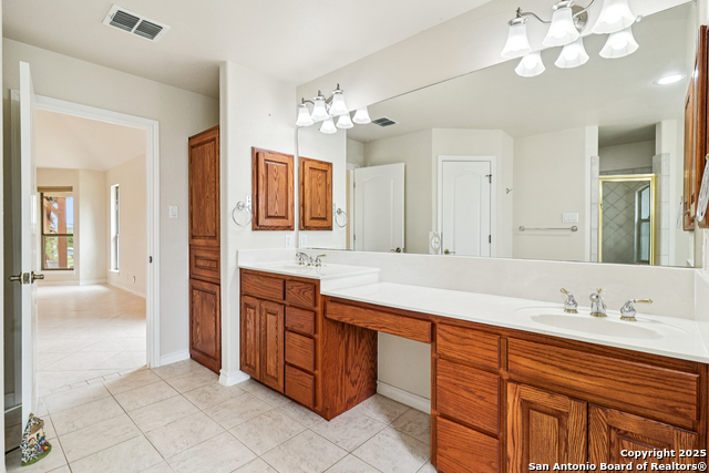 Listing photo id 23 for 718 Park Shores