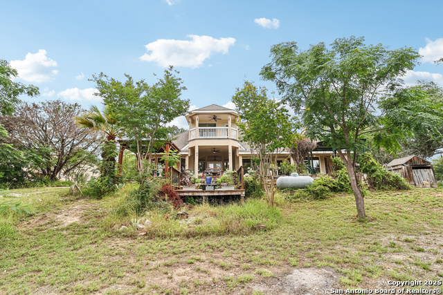 Listing photo id 48 for 718 Park Shores