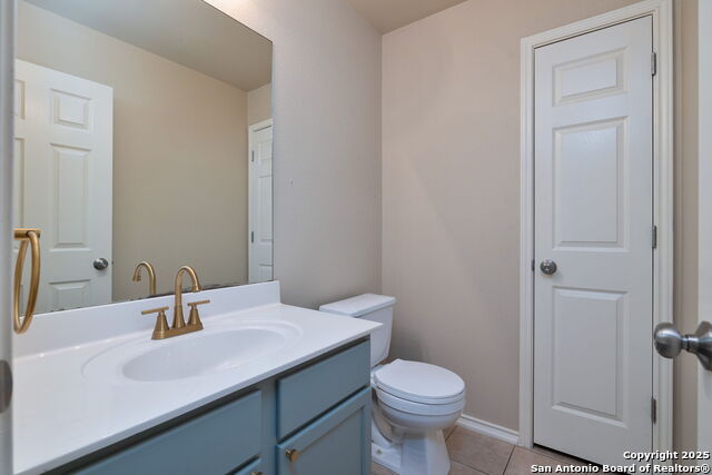 Listing photo id 8 for 2387 Ridge Rock