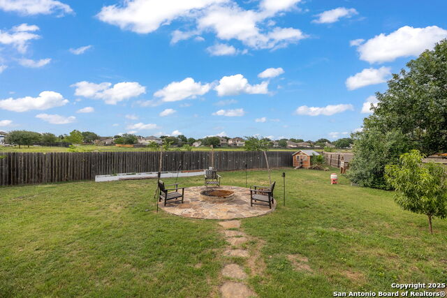 Listing photo id 21 for 2387 Ridge Rock