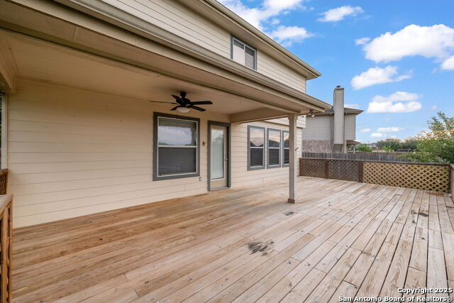 Listing photo id 22 for 2387 Ridge Rock
