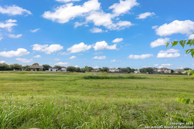 Listing photo id 23 for 2387 Ridge Rock