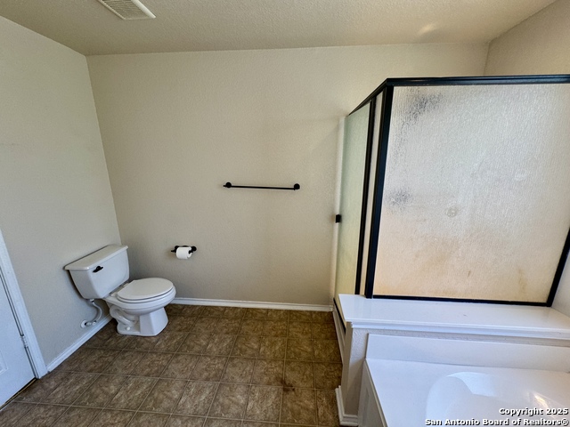 Image 20 of 25 For 8755 Sunview