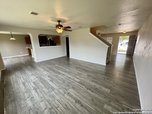 Image 6 of 25 For 8755 Sunview
