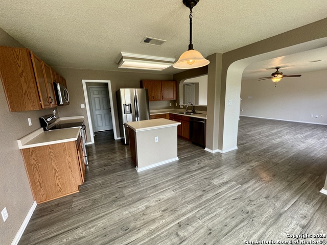 Image 7 of 25 For 8755 Sunview