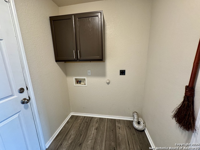 Image 9 of 25 For 8755 Sunview