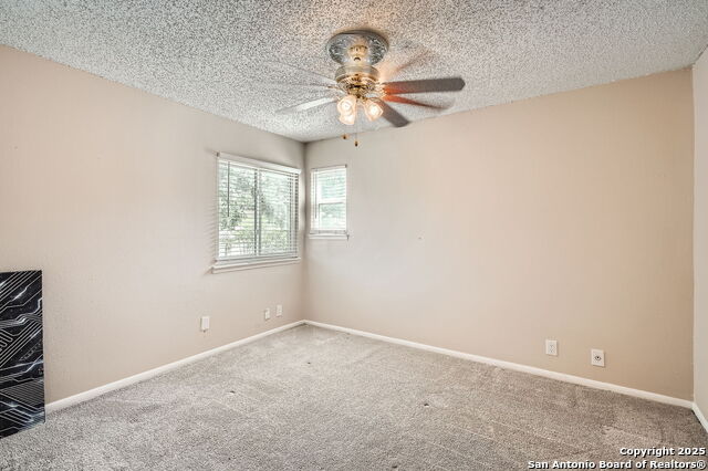 Image 14 of 18 For 8517 Echo Creek