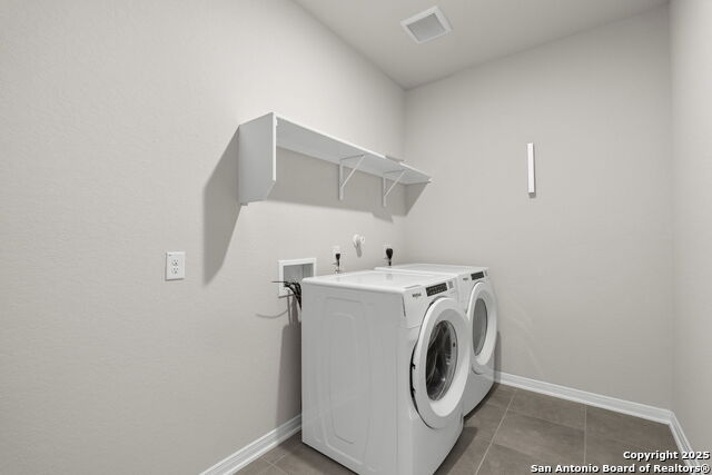 Image 22 of 25 For 3065 Charyn Way