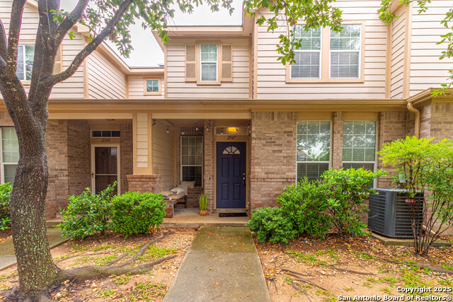 Details for 2547 Grayson, San Antonio, TX 78232