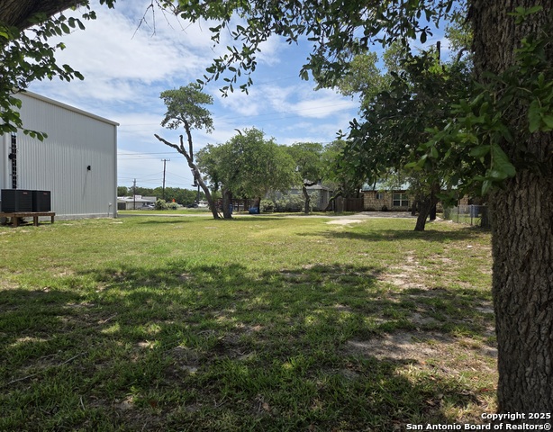 Image 8 of 14 For 205 9th St S