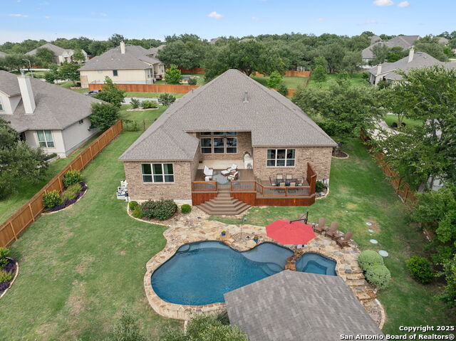 Listing photo id 47 for 28807 Balcones Crk