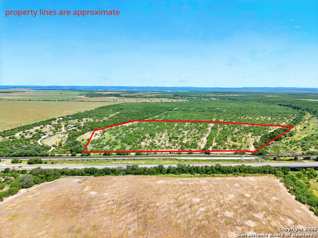 Listing photo id 1 for 344 Cr 341  