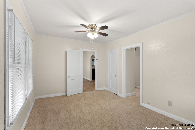 Listing photo id 3 for 1001 Mason  