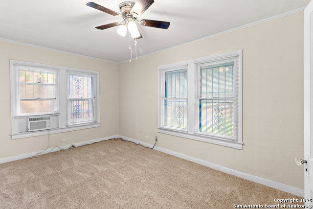 Listing photo id 5 for 1001 Mason  
