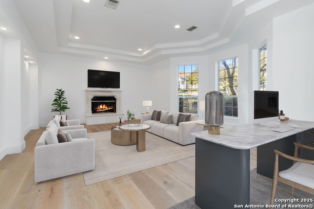 Listing photo id 18 for 3 Byron Nelson