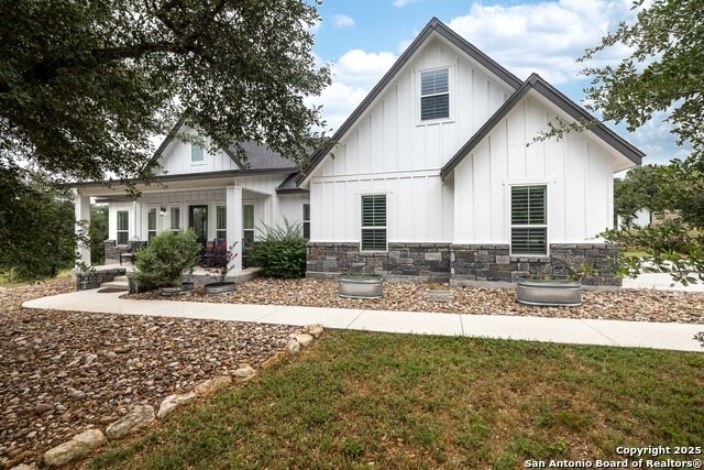 Details for 105 Clear Water Canyon, Helotes, TX 78023