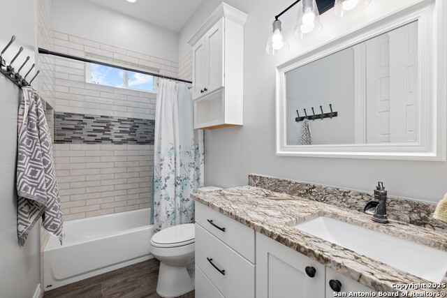 Listing photo id 20 for 105 Clear Water Canyon