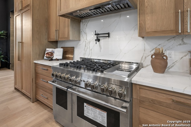 Listing photo id 7 for 10703 Kendall Canyon