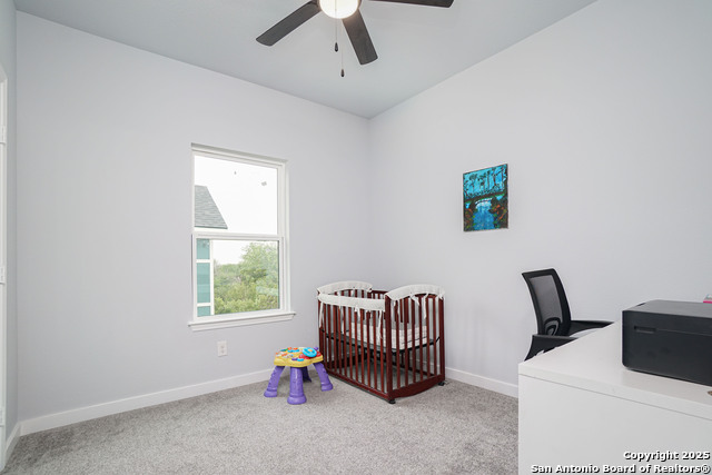 Listing photo id 8 for 422 K Unit 103