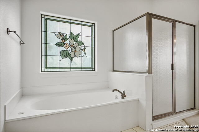 Listing photo id 25 for 7424 Secretariat Lane