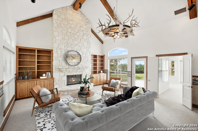 Listing photo id 29 for 7424 Secretariat Lane
