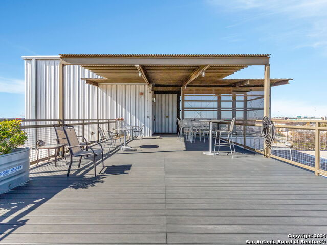 Image 17 of 19 For 831 Flores S 2110