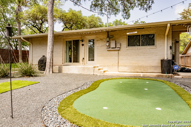 Listing photo id 27 for 2818 Old Moss