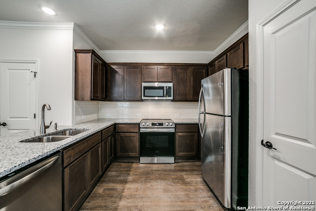 Image 15 of 25 For 10315 Lynwood Branch  101