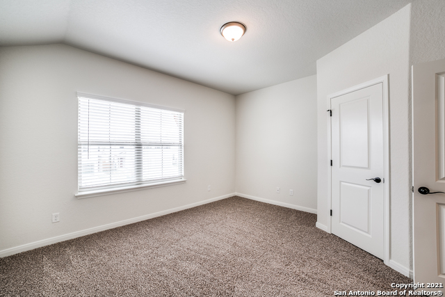 Image 22 of 25 For 10315 Lynwood Branch  101