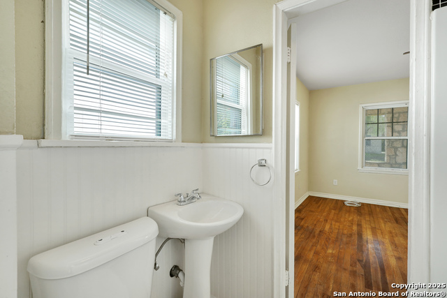 Image 24 of 52 For 255 Natalen Ave