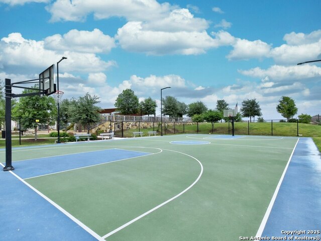 Image 47 of 49 For 8530 Briscoe