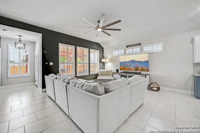 Image 6 of 49 For 8530 Briscoe