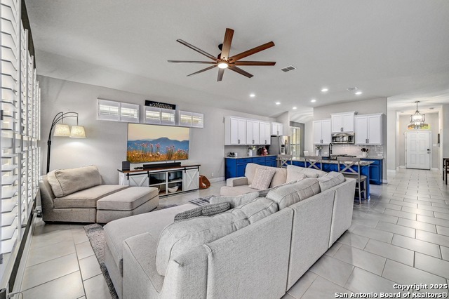 Image 7 of 49 For 8530 Briscoe