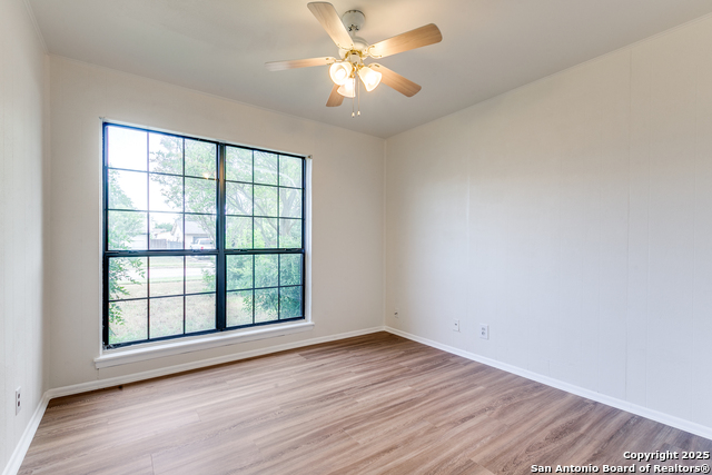 Listing photo id 8 for 118 Elkins