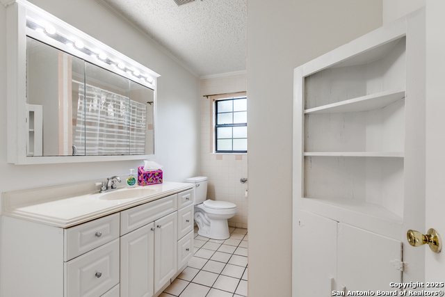 Listing photo id 9 for 118 Elkins