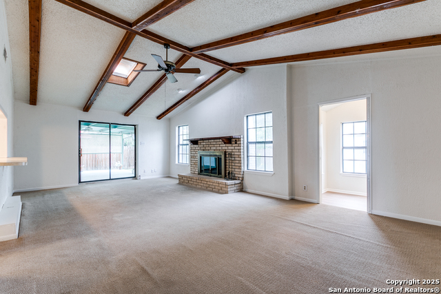 Listing photo id 2 for 118 Elkins