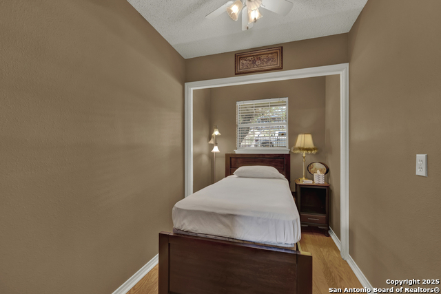 Image 27 of 50 For 821 Lakeview